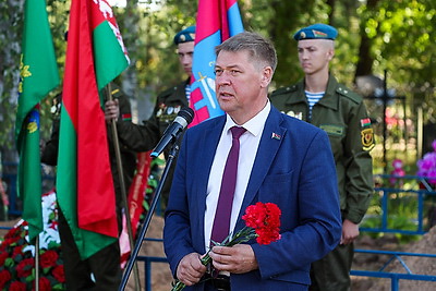 Останки 21 воина Красной армии перезахоронили в Витебском районе
