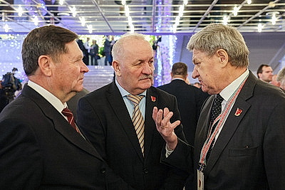 Второе заседание VII ВНС продолжает работу