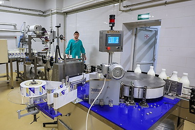 Сергеенко ознакомился с деятельностью Поставского молочного завода