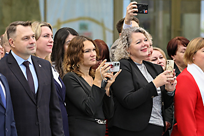 Они называют себя гвардией Президента Беларуси. Рассказываем о новых гостях Дворца Независимости