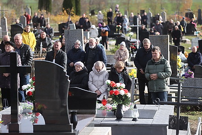 День всех святых отметили католики в Гродненской области