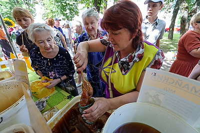 Начало Успенского поста, Медовый Спас