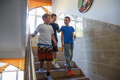 Ухватили лето за хвост. Как начался учебный год у отдыхающих в санатории школьников