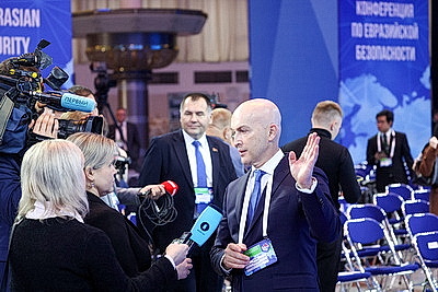 Делегации более 40 государств и 7 международных организаций. В Минске проходит международная конференция по евразийской безопасности