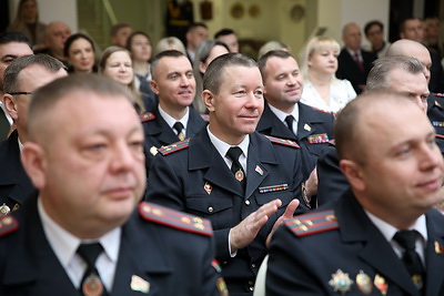Верность долгу и профессии. Столичным милиционерам вручили заслуженные награды