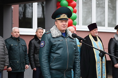 Спасатели и ветераны МЧС получили ключи от новых квартир в Минске