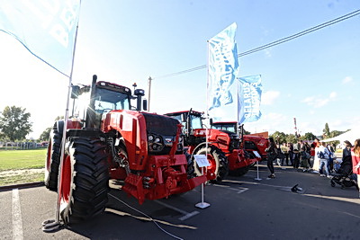 Масштабная выставка техники и множество развлечений. День машиностроителя празднуют в Бресте