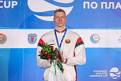 Пловец Пекарский победил на Кубке сильнейших, у белорусов более 50 наград турнира