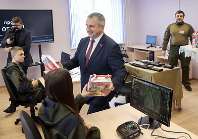 Обновленный центр творчества детей и молодежи открыли в Калинковичах