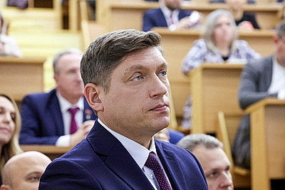 Председателем правления общества \"Знание\" избран Алексей Авдонин