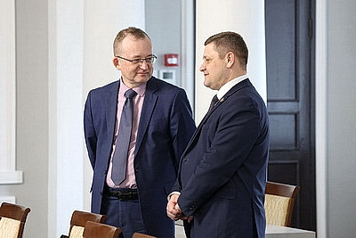 Головченко: правительство и Нацбанк в условиях внешнего давления обеспечили устойчивое развитие экономики