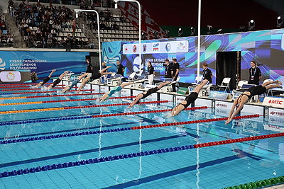 Кубок сильнейших спортсменов по плаванию проходит в Минске