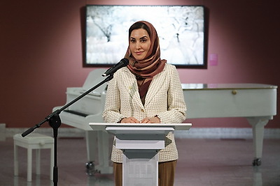 \"Элегантность серебра\". В Национальном художественном музее представили сокровища оманского двора