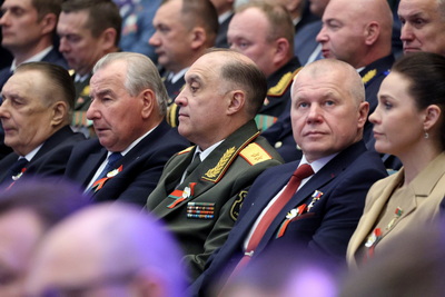 \"Мы не забыли\". Лукашенко на торжественном собрании к 80-летию Победы напомнил о важных уроках истории