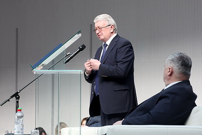 Книгу \"Наш Президент\" презентовали в НАН Беларуси