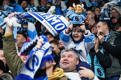 Хоккеисты \"Динамо\" разгромили \"Ладу\" в матче регулярного чемпионата КХЛ