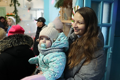 В Глуске открылась усадьба Деда Мороза