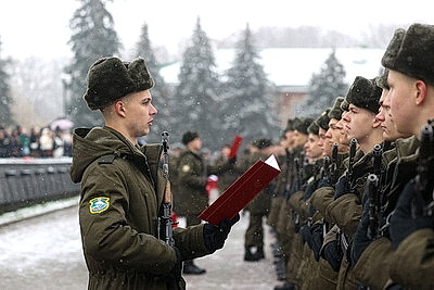 В Брестской крепости приняли присягу более 1,1 тыс. новобранцев