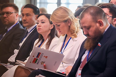 ХII Форум регионов: совместное заседание молодых законодателей Беларуси и России