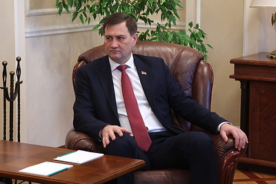 Рыженков встретился с международными наблюдателями ШОС и СНГ