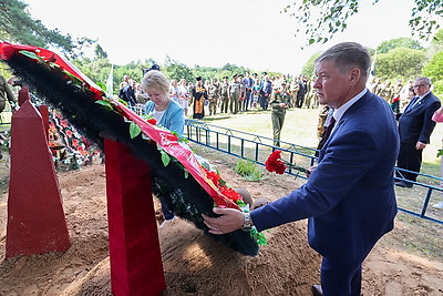Останки 21 воина Красной армии перезахоронили в Витебском районе