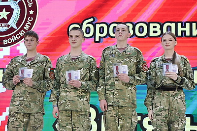 Здесь закаляется характер. Клуб \"Витязь\" в Витебске стал точкой притяжения для школьников, мечтающих о силовых вузах