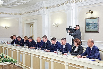 Лукашенко провел совещание с руководством Совета Министров