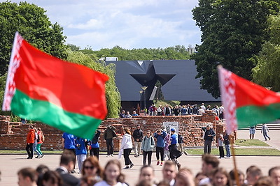 Около 200 молодых людей из Беларуси и России собрал в Бресте патриотический форум \"Цитадель памяти\"