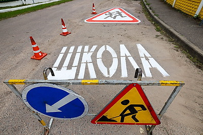 Разметка, освещение, пикап-зоны. Как в Витебской области делают безопасным маршрут в школу и домой