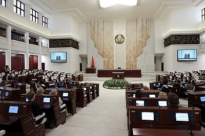 В Палате представителей прошла встреча с педколлективом колледжа цифровых технологий