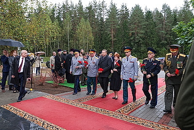 \"Молчаливое эхо войны\". В рамках патриотической акции на мемориале в Крупском районе открыли часовню