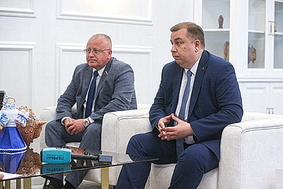 Пархомчик встретился с делегациями российских регионов