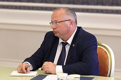 Лукашенко заслушал доклад о развитии районов Гомельской области, пострадавших от катастрофы на ЧАЭС