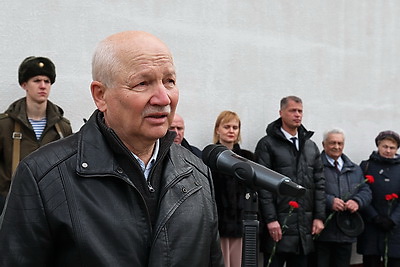 Партизан и человек большой души. В Витебске открыли мемориальную доску бывшему руководителю области