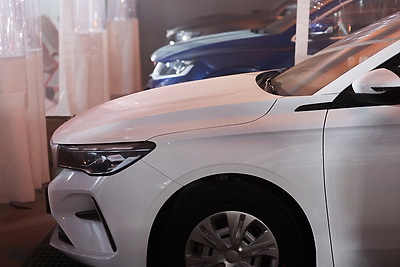 В Гродно открыли крупнейший малярно-кузовной центр \"Альфорт\" на 11 постов