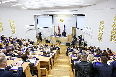 Председателем правления общества \"Знание\" избран Алексей Авдонин