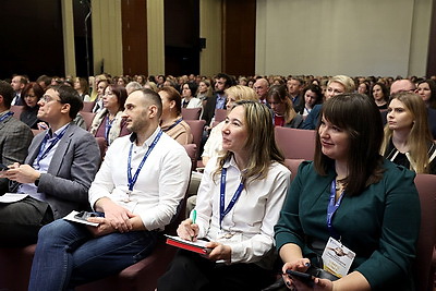 Конгресс по международным расчетам стартовал в Минске