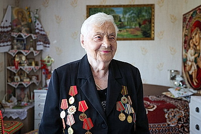 Ветерана Великой Отечественной войны Раису Сидлову поздравили в Гродно