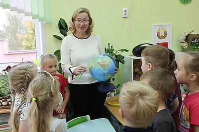 Наши учителя. Самое важное в профессии - любовь к делу и к детям