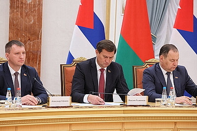 Встреча президентов Беларуси и Кубы проходит во Дворце Независимости