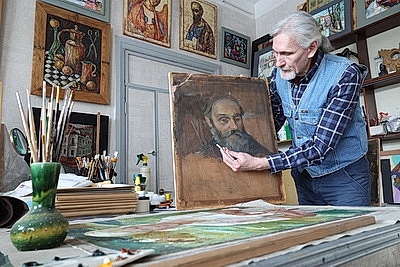 Побеждающий время. Художник-реставратор Юрий Кегелев удостоен медали Франциска Скорины
