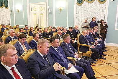 Турчин посещает с рабочим визитом Санкт-Петербург