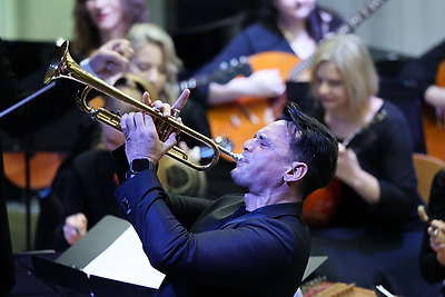 \"Золотой шлягер-2025\". Концерт-урок итальянского певца Риккардо Форези прошел в Могилеве