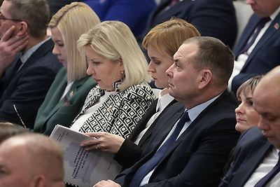 Развитие промышленности, повышение уровня жизни. Делегаты ВНС об ориентирах на будущую пятилетку