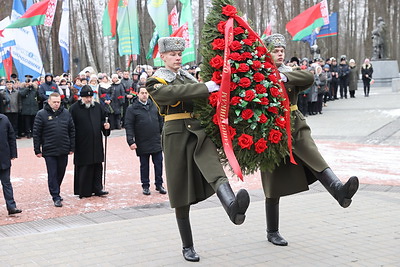 На мемориале \"Ола\" почтили память невинных жертв войны