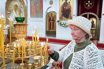 Всенощное бдение в канун памяти преподобной Евфросинии проходит в Полоцке