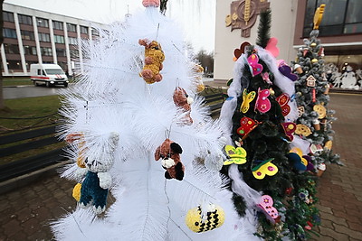 Более 600 ребят собрал областной новогодний праздник в Солигорске