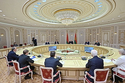 Лукашенко встретился с губернатором Ростовской области России