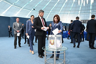 Виктор Лукашенко переизбран на должность президента НОК