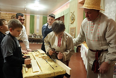 Нематериальное наследие. Традиционная технология бондарных изделий в Глусском районе